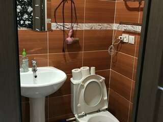 Мини-отель Гринвич Кандалакша Двухместный номер с 2 отдельными кроватями и ванной-13